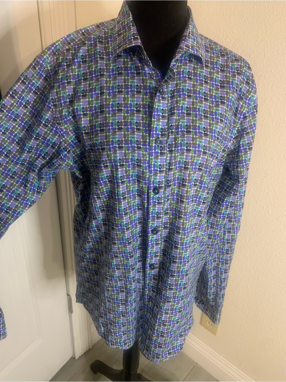 Men's Eight x Patterned Long-Sleeve Button-Down Shirt
